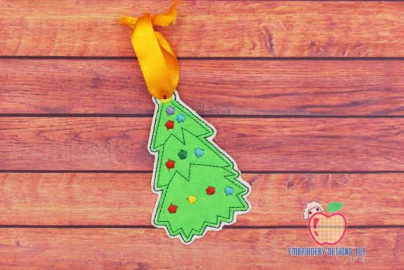 A Christmas Tree Ornament Design for Boutique Apparel Projects